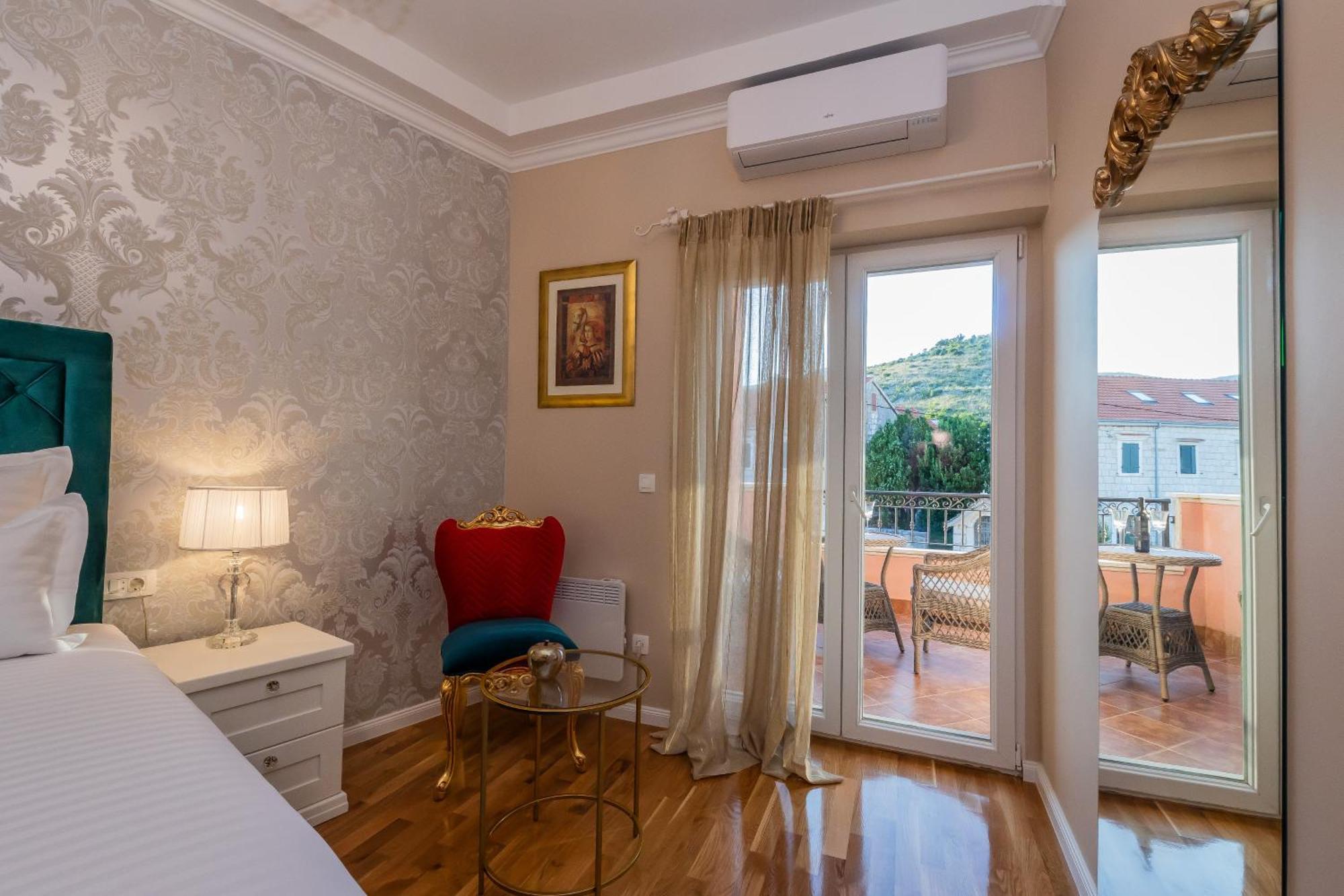 San Mihael Luxury Rooms 1 Dugopolje Exteriör bild