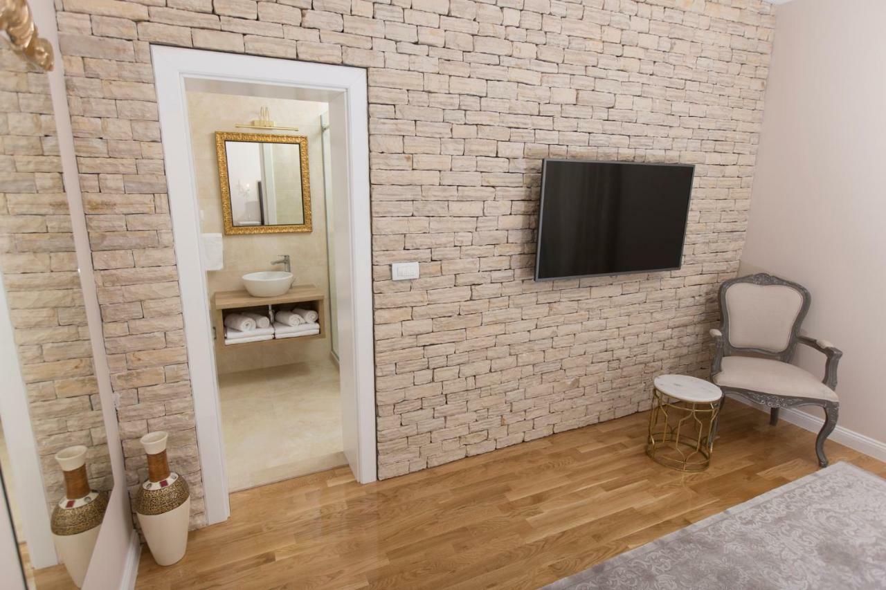 San Mihael Luxury Rooms 1 Dugopolje Exteriör bild